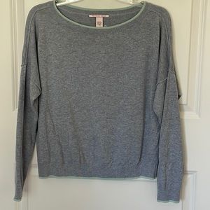 Victoria’s Secret Gray Cashmere Blend Sweater XS